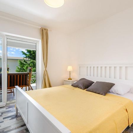 Ferienwohnung Benko N Crikvenica Exterior foto